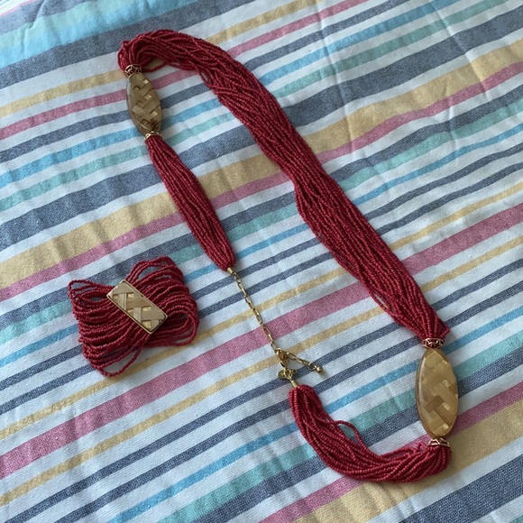 Necklace and Bracelet Set - Picture 3 of 3